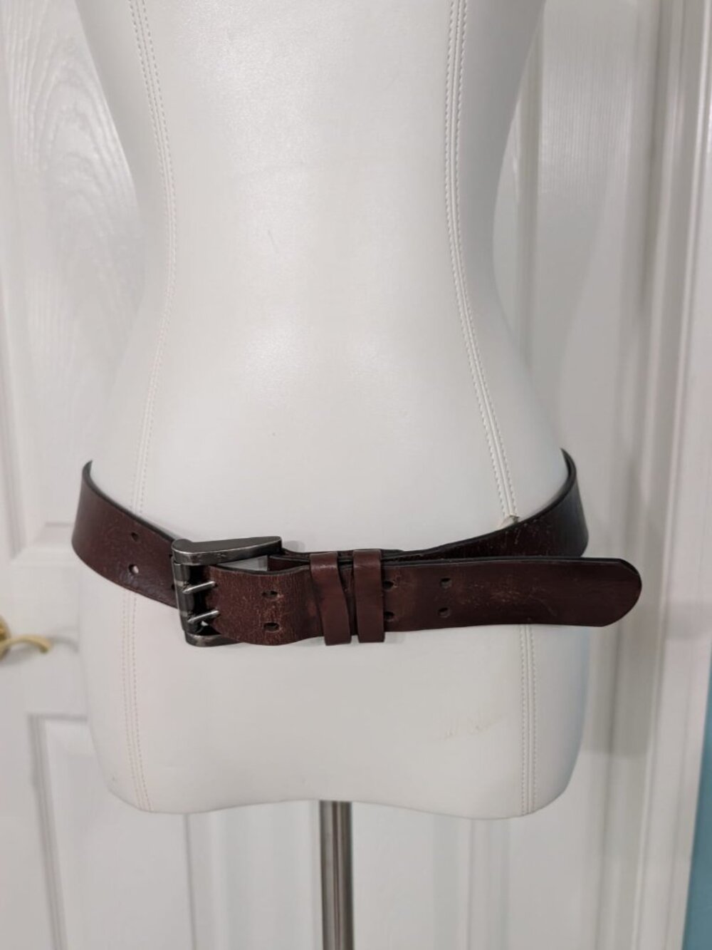 VTG Levi's Women's Sz 34 Brown Leather Belt W American Flag Double Prong Buckle